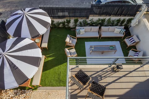 Lisbon Beach Villa