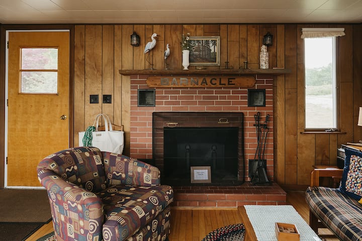 Waterfront Cottage - June Sale! - Forest Lake, Friendship