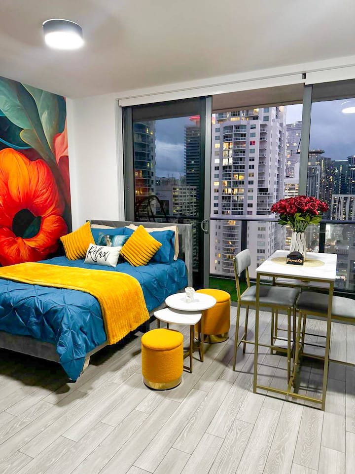 Penthouse. Infinity Pool. Brickell. Downtown Miami - Miami, FL