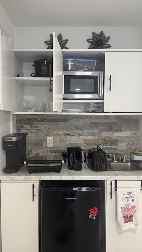 Top performing Airbnb: Bsmt studio apartment with separate entry in Thorold