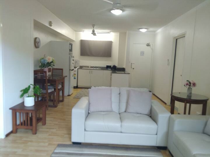 Entire 1 Bedroom Apartment - Darwin