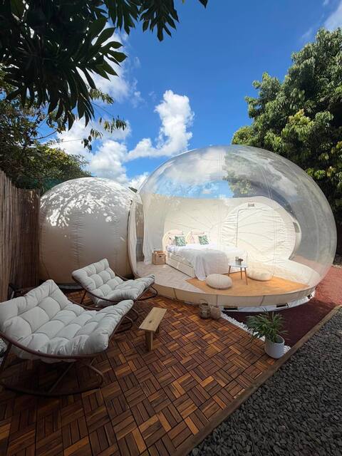 Between 2 Bubbles