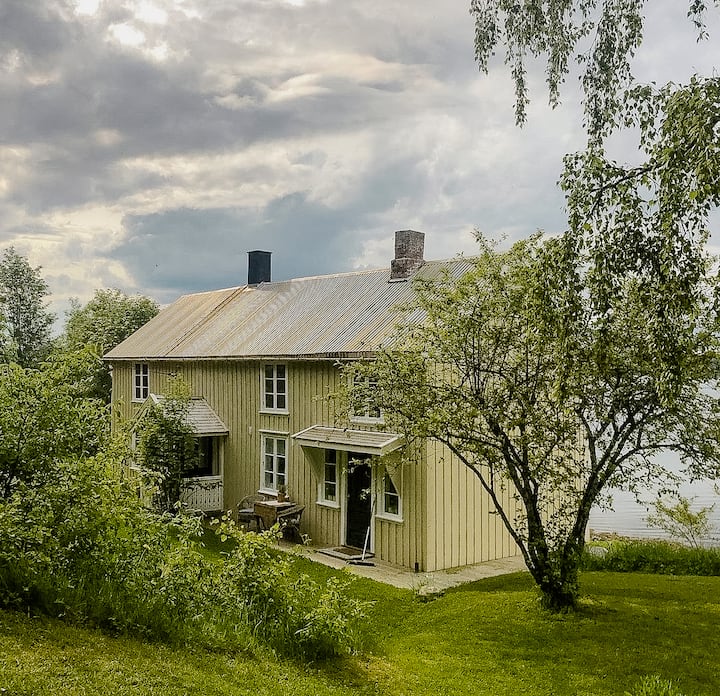 Chalet Paisible Au Bord Du Fjord à Ytterøy - Levanger