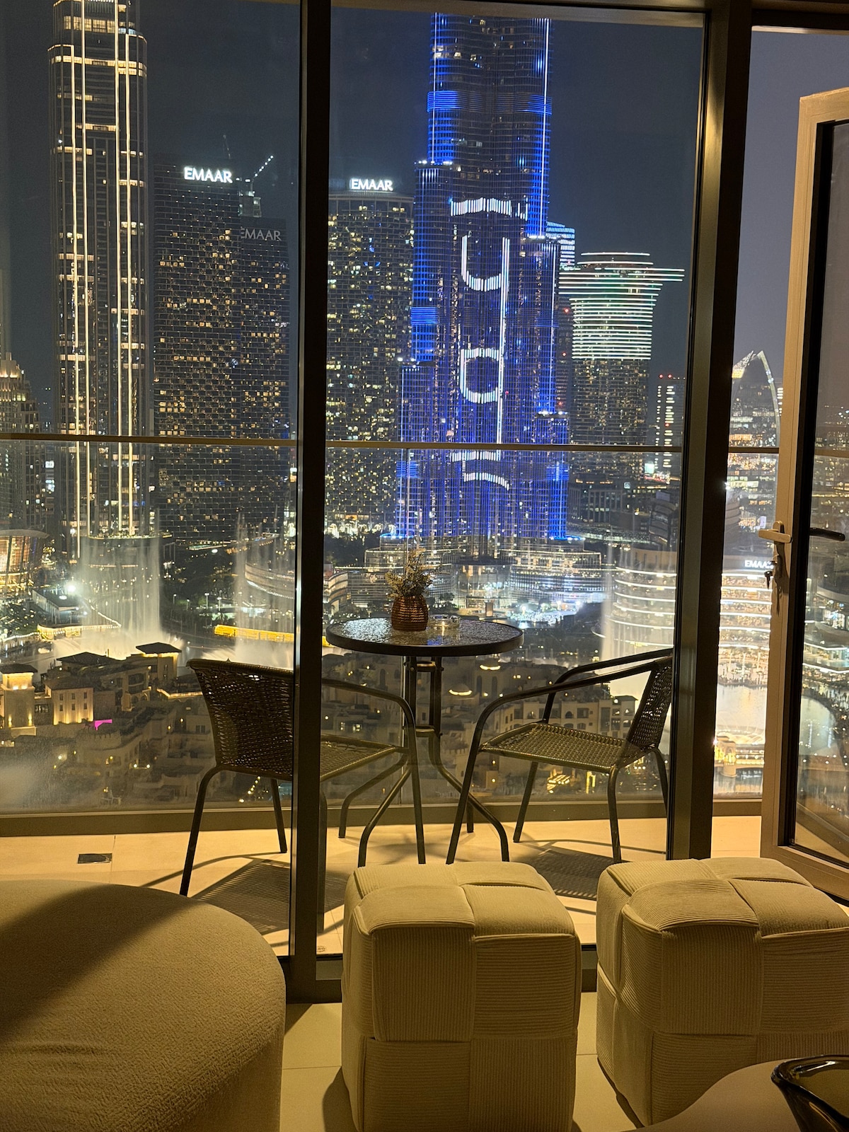 Successful Airbnb property: Breathtaking View, 3-minute walk to Dubai Mall in Burj Khalifa