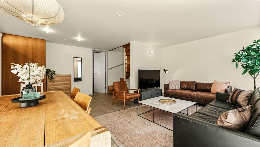 Luxury Entire House at King cross & St Pancras gallery image 4