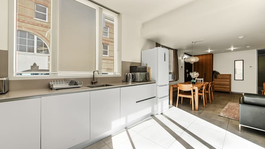 Luxury Entire House at King cross & St Pancras gallery image 5