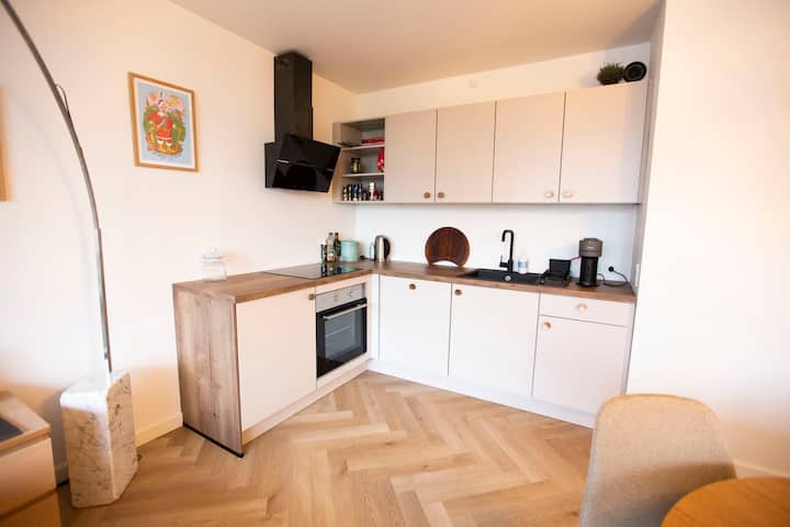 Central Apt Balcony | 5 Min To Metro And Canals - 코펜하겐
