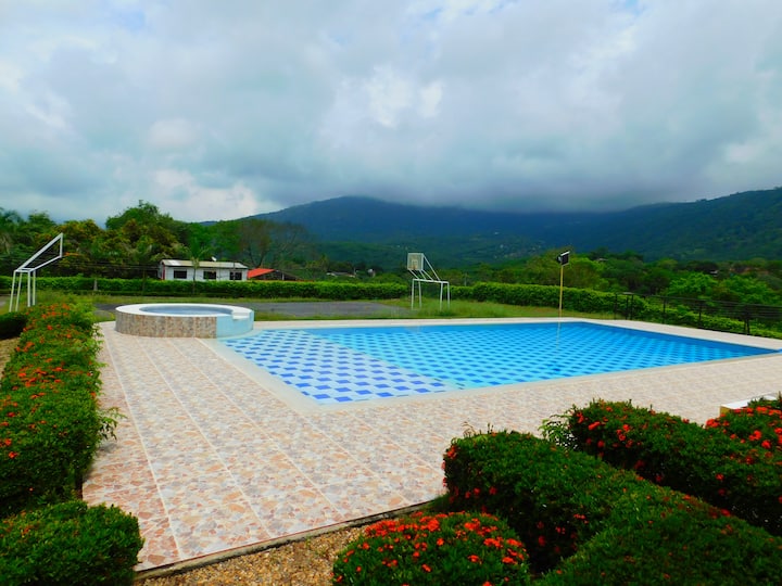 Hotel Vacacional Coonaltragas - Tocaima