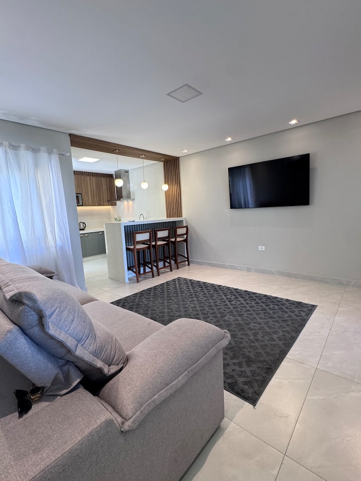 Sobrado Luxo Com Piscina Matinhos - Matinhos
