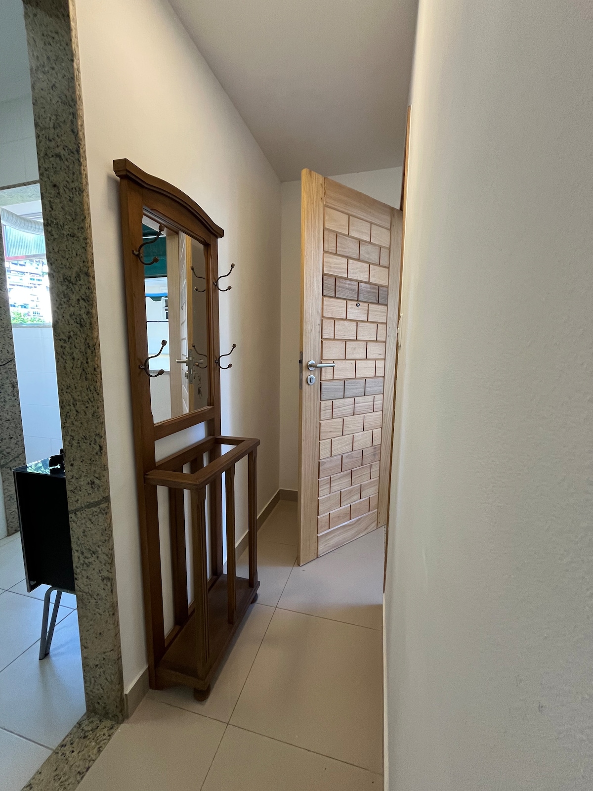 Top Airbnb: Leme for 3 - on the beach block with garage em Leme