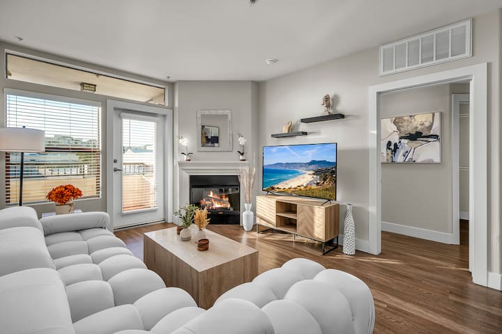 2 Master Beds – Resort Style by UCLA