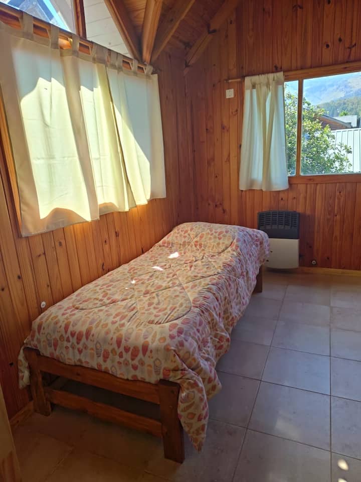 საძინებელი 1