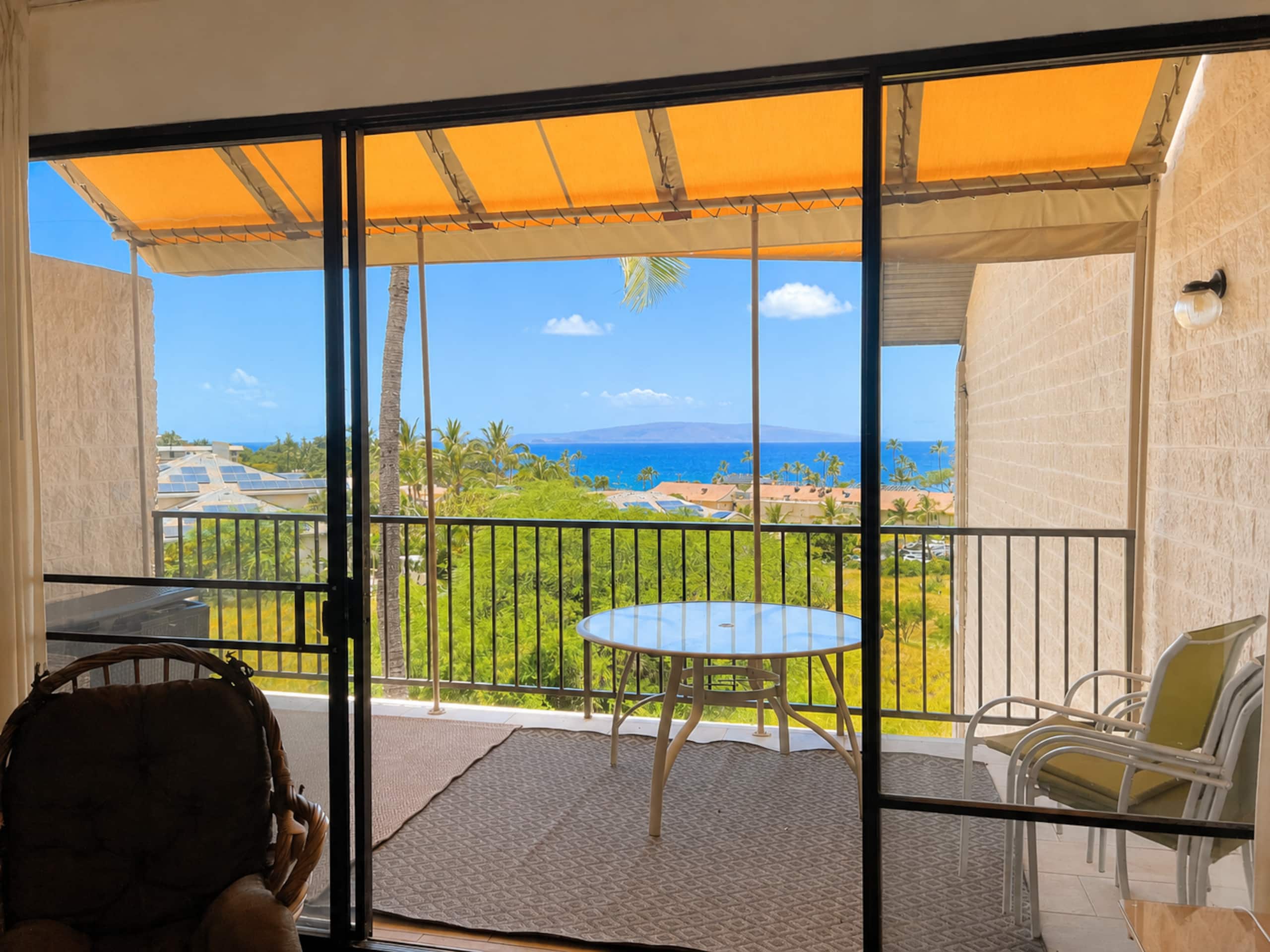 Condo in Kihei · ★5.0 · 2 bedrooms · 3 beds · 1 private bath - Image 25
