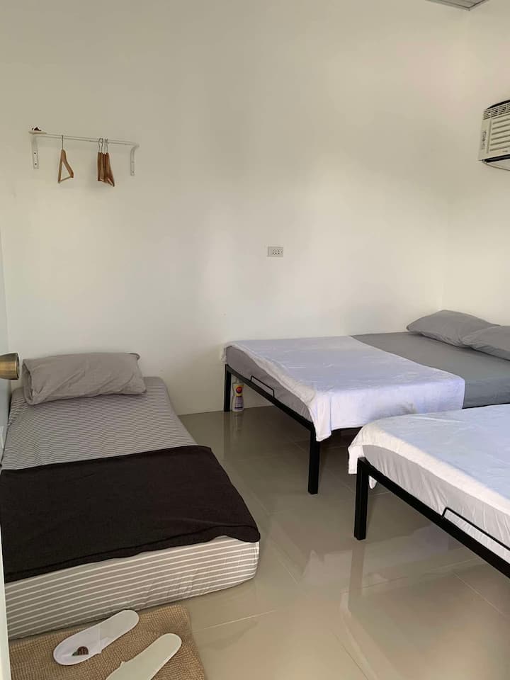 საძინებელი 1