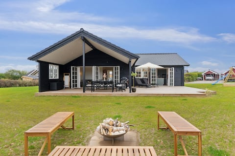Exclusive holiday home from 2024 near the beach