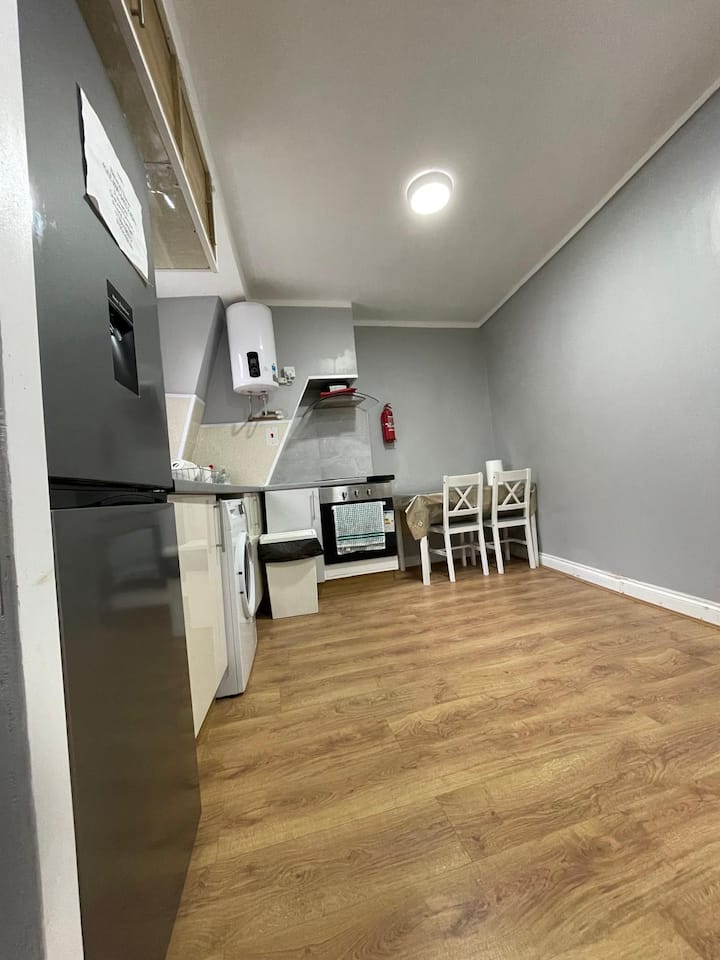 E1 Flats -2nd Floor - Londres