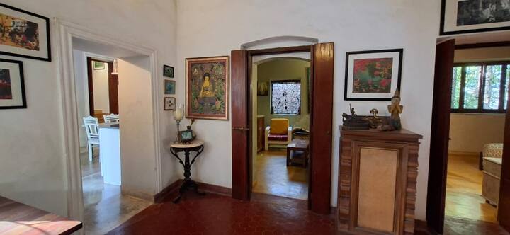Living room image 4
