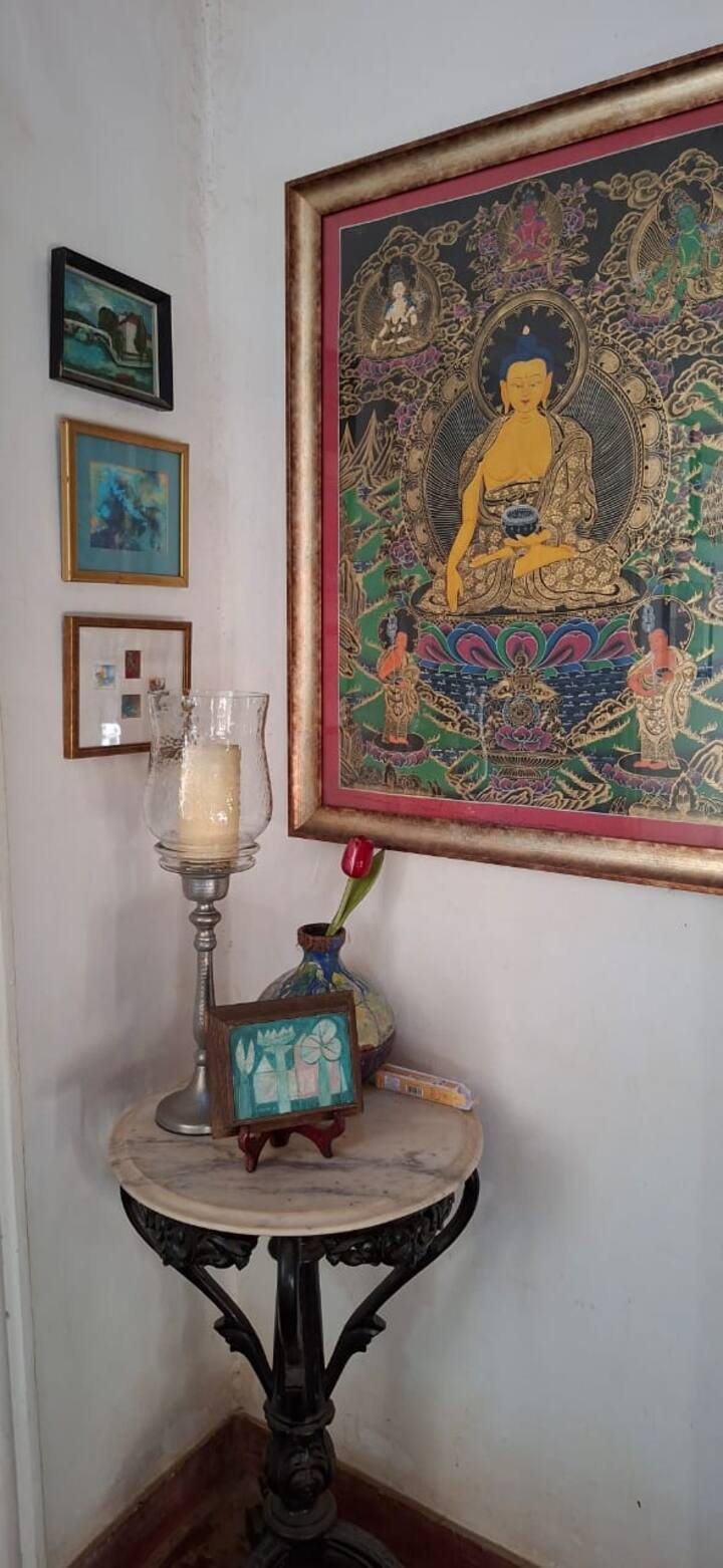 Living room image 11
