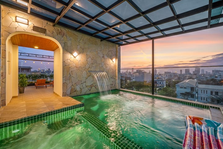 FlN 5BR Luxury Villa - Near Beach * Infinity Pool