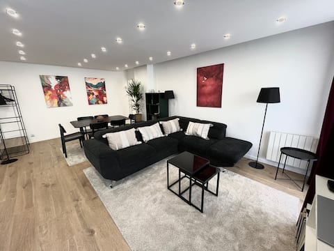 Les Lilas de Paris Mon Amour! *& Private Parking*