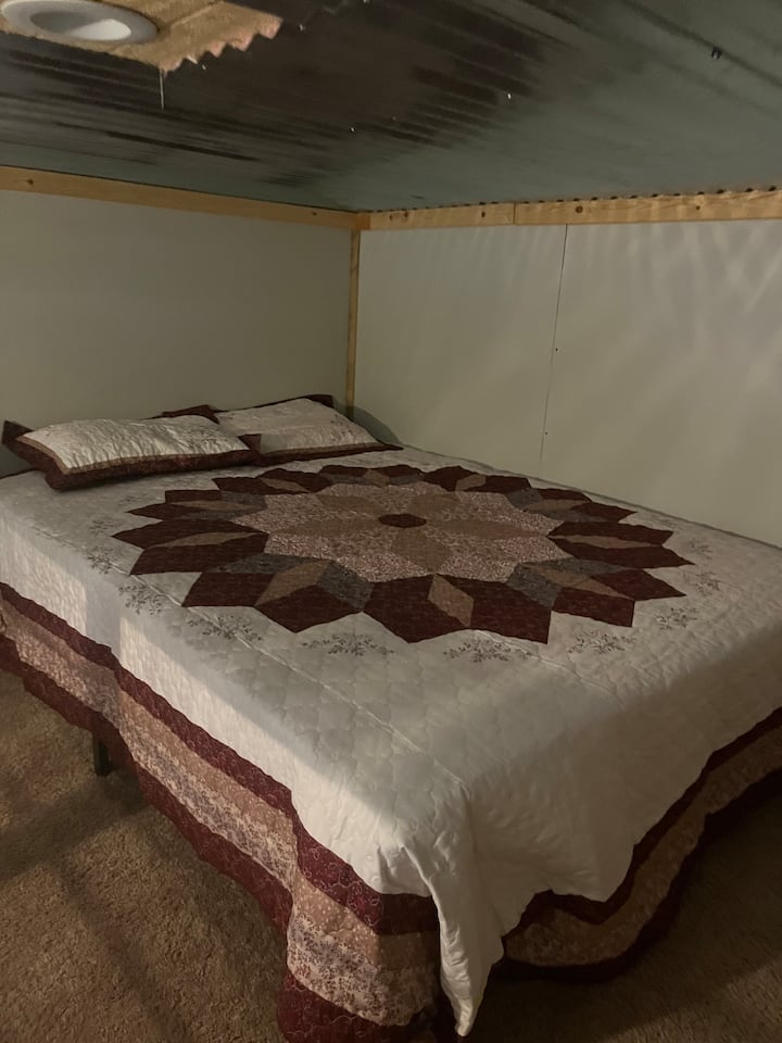 Queen bed