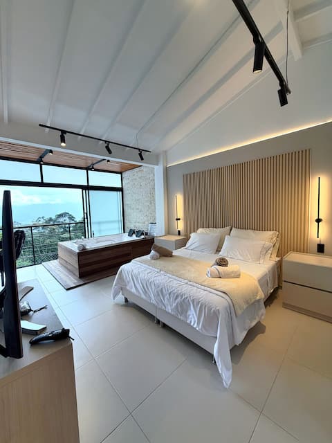 Casa Kirē - Modern Retreat Santa Elena / Jacuzzi