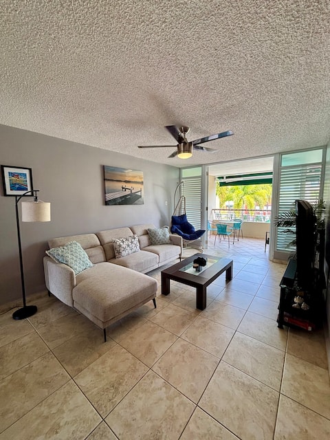 Popular Airbnb listing: Condo Combate Beach 5 min ·3 Pools · AC · Sleeps 6 in Pole Ojea