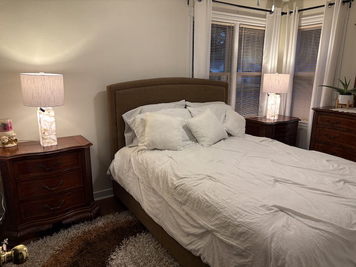 Საწოლი 15 × 203 სმ 