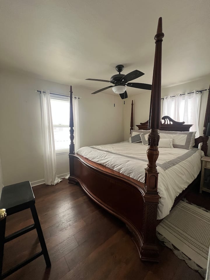 საძინებელი 1