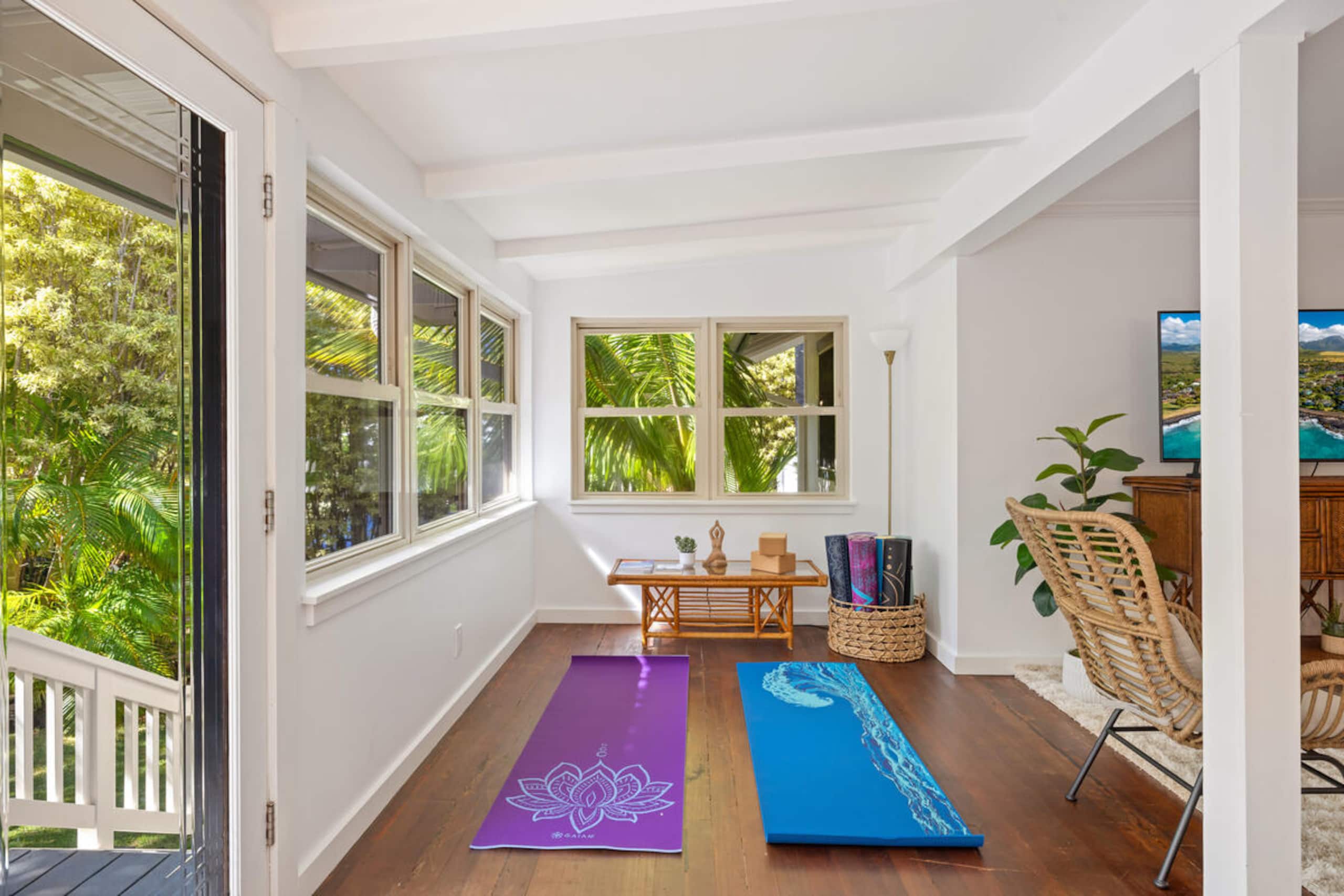 Home in Koloa · ★5.0 · 2 bedrooms · 3 beds · 1 bath - Image 2