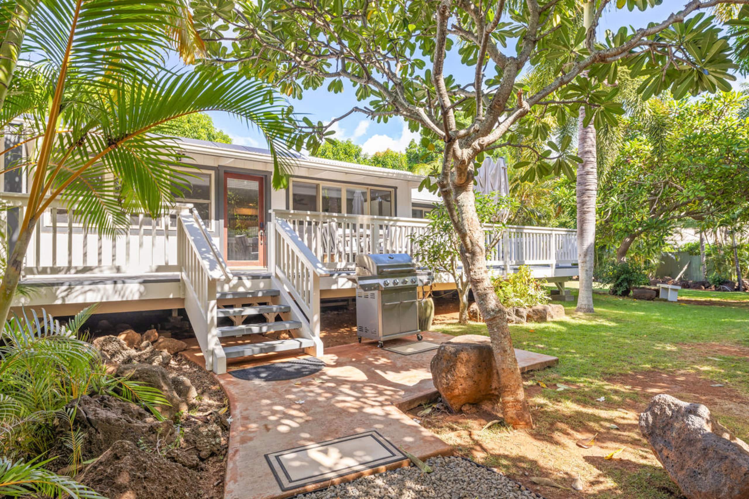 Home in Koloa · ★5.0 · 2 bedrooms · 3 beds · 1 bath - Image 14