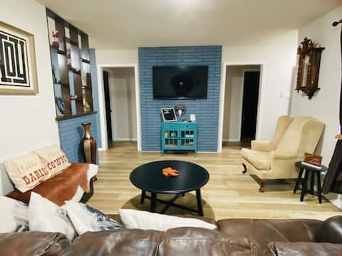 Successful Airbnb property: Margaret Home “Texan” | Lackland AFB BMT in Lackland Annex