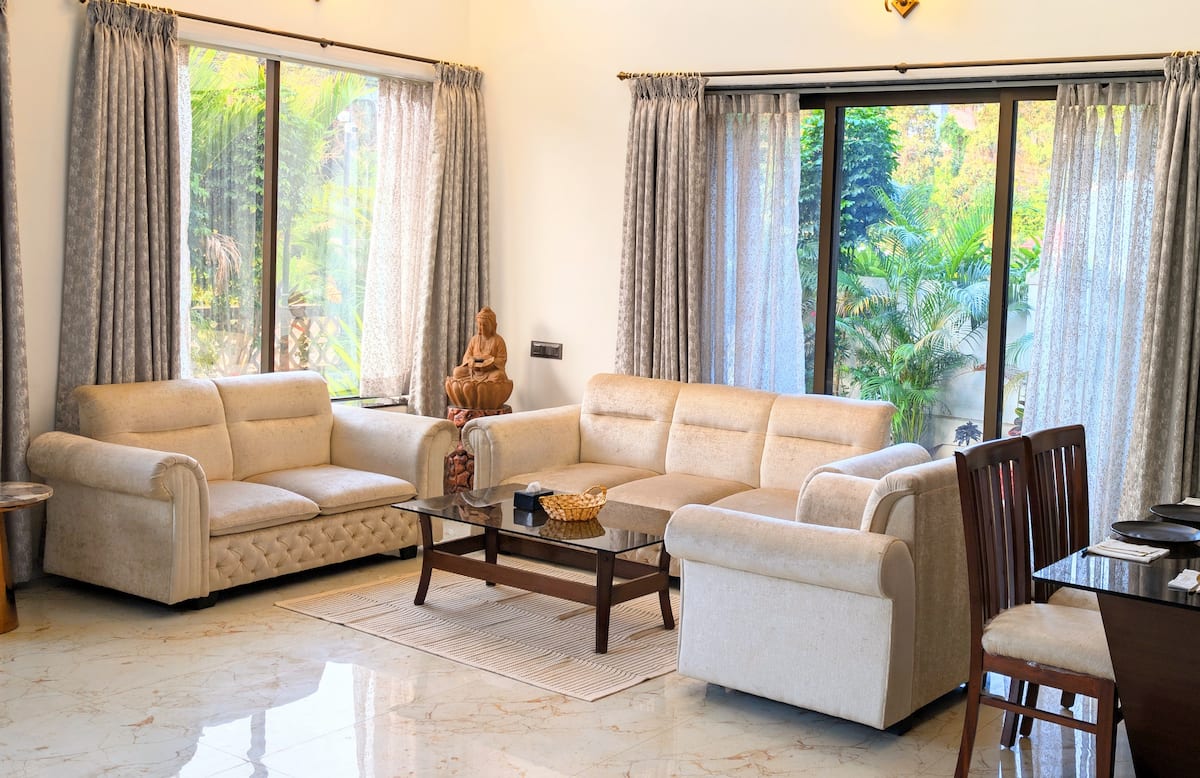 Skyline Haven | Breathtaking Mountain Escape, Lonavala