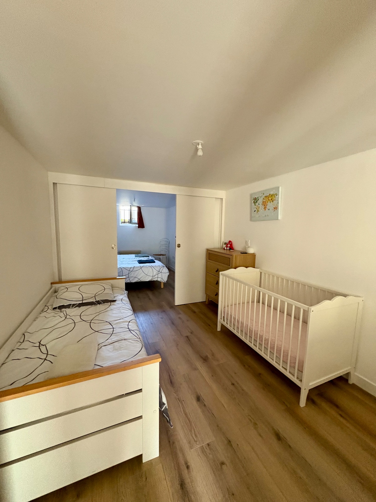 غرفة النوم 2