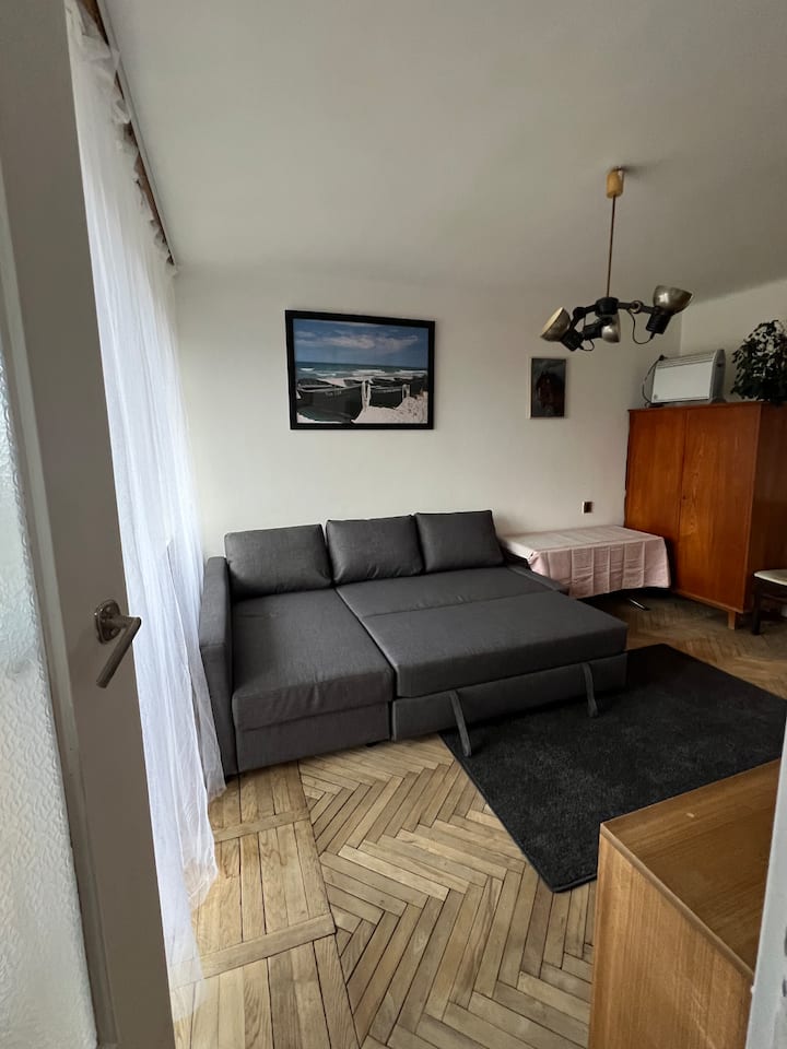 Kochi jipya lilinunuliwa mwaka 2025 baada ya ukarabati wa fleti, kitanda cha sofa mara mbili 