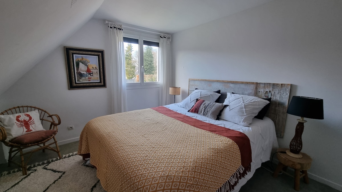 חדר טרקוטה.  מיטה 160 ס"מ 