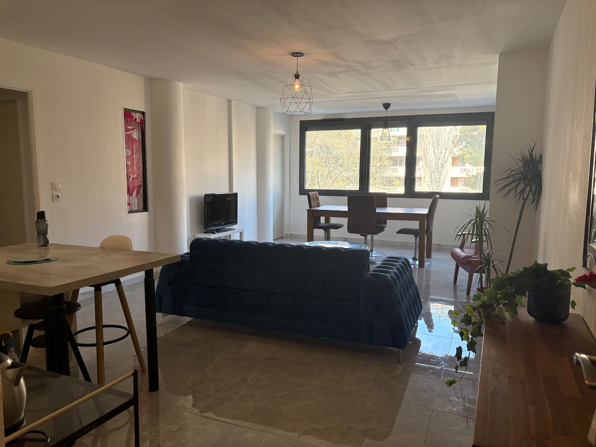 Дневна соба