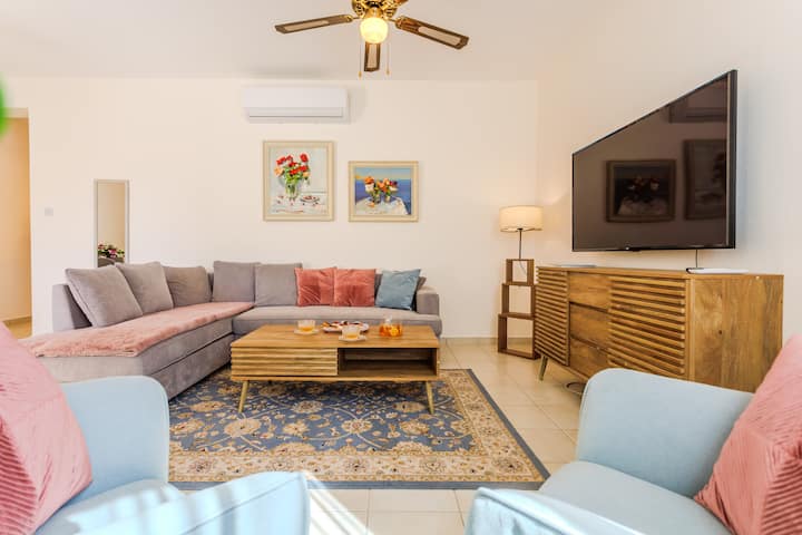Mediterranean Family Escape At Regina Gardens - Pafos