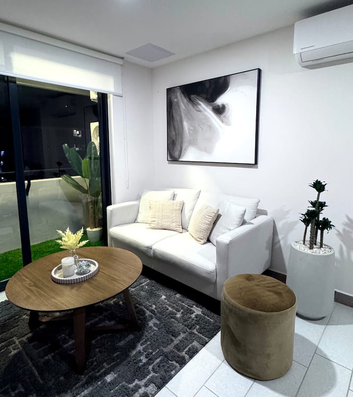 Modern Condo In Col. San Ignacio, Tegucigalpa - テグシガルパ
