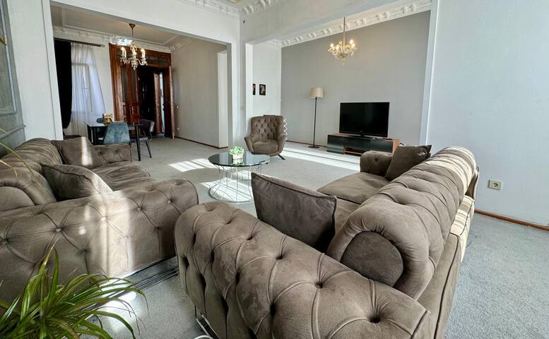 Very Close To Taksim Square gallery image 5