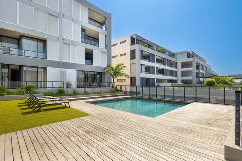 Luxury central Umhlanga apartment * sleeps 6