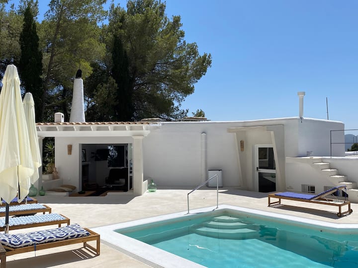 Charmante Maison D’été Avec Tennis Court - Ibiza