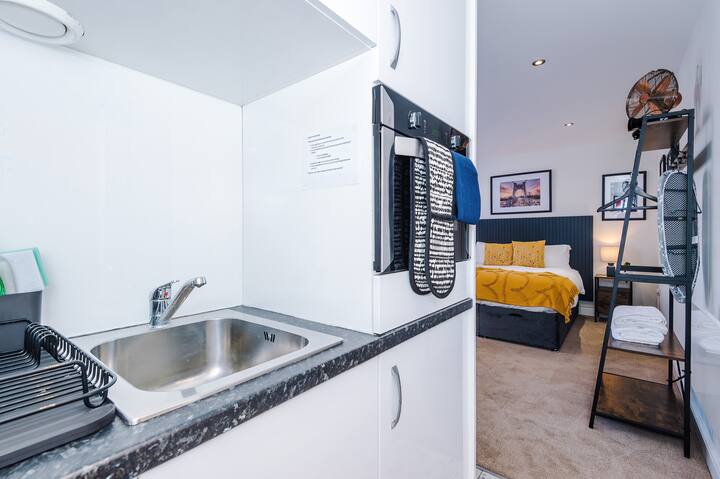 'Shipgate' Studio In The Centre Of Chester - Chester, UK