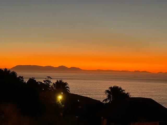 Sunset Villa with a heated pool + fantastic views gallery image 2