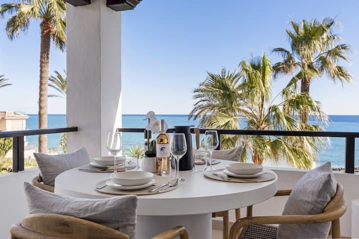 Casa Flamingos – 2 Bed Beachside Escape in Mijas!