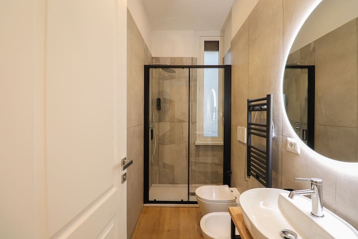 [Vatican] Exclusive Residence 4 Suites | A/C+Wifi gallery image 5