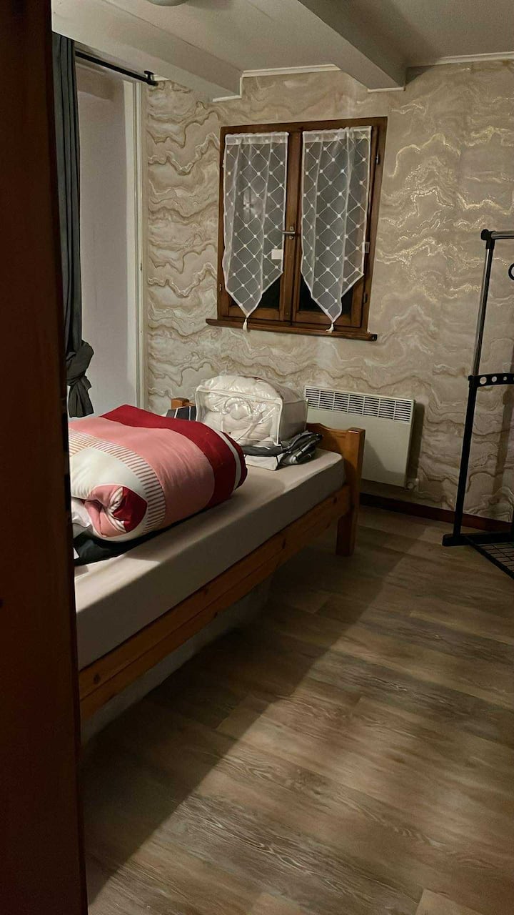 2 - ра спалня 