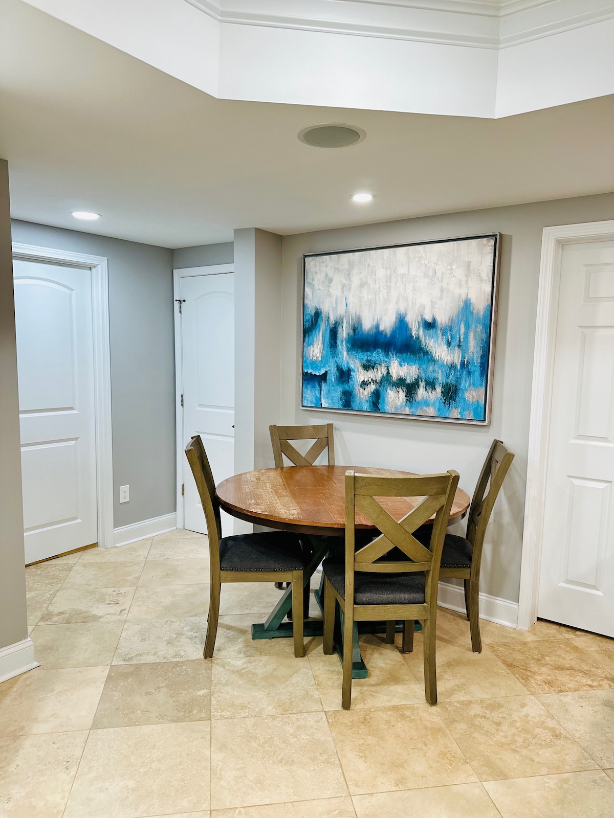 Modern Basement Apt near Chateau Elan/Rd Atlanta