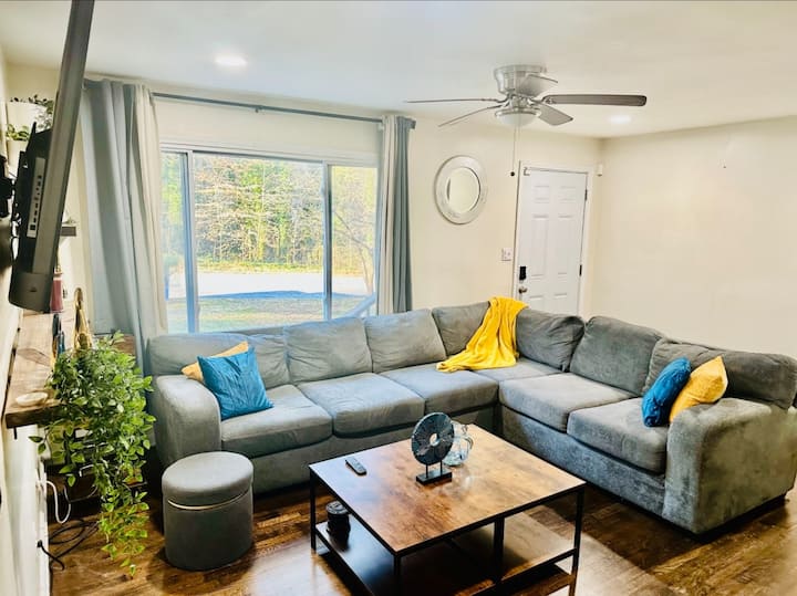 2 Dens, Altar, Firepit, Small Events, World Cup - Atlanta, GA