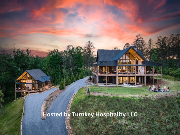 Luxury Retreat, Mountain View, Wellness, Sleeps 22 - Ellijay
